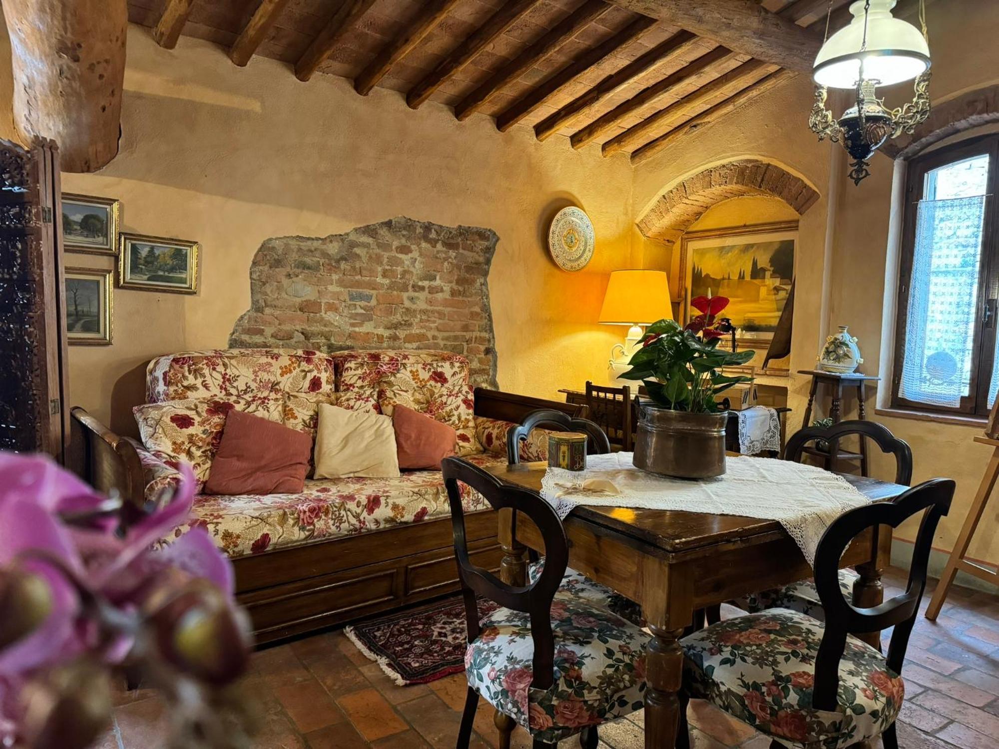 Casa Giulia, Il Gioiello Del Borgo Leilighet Certaldo Eksteriør bilde
