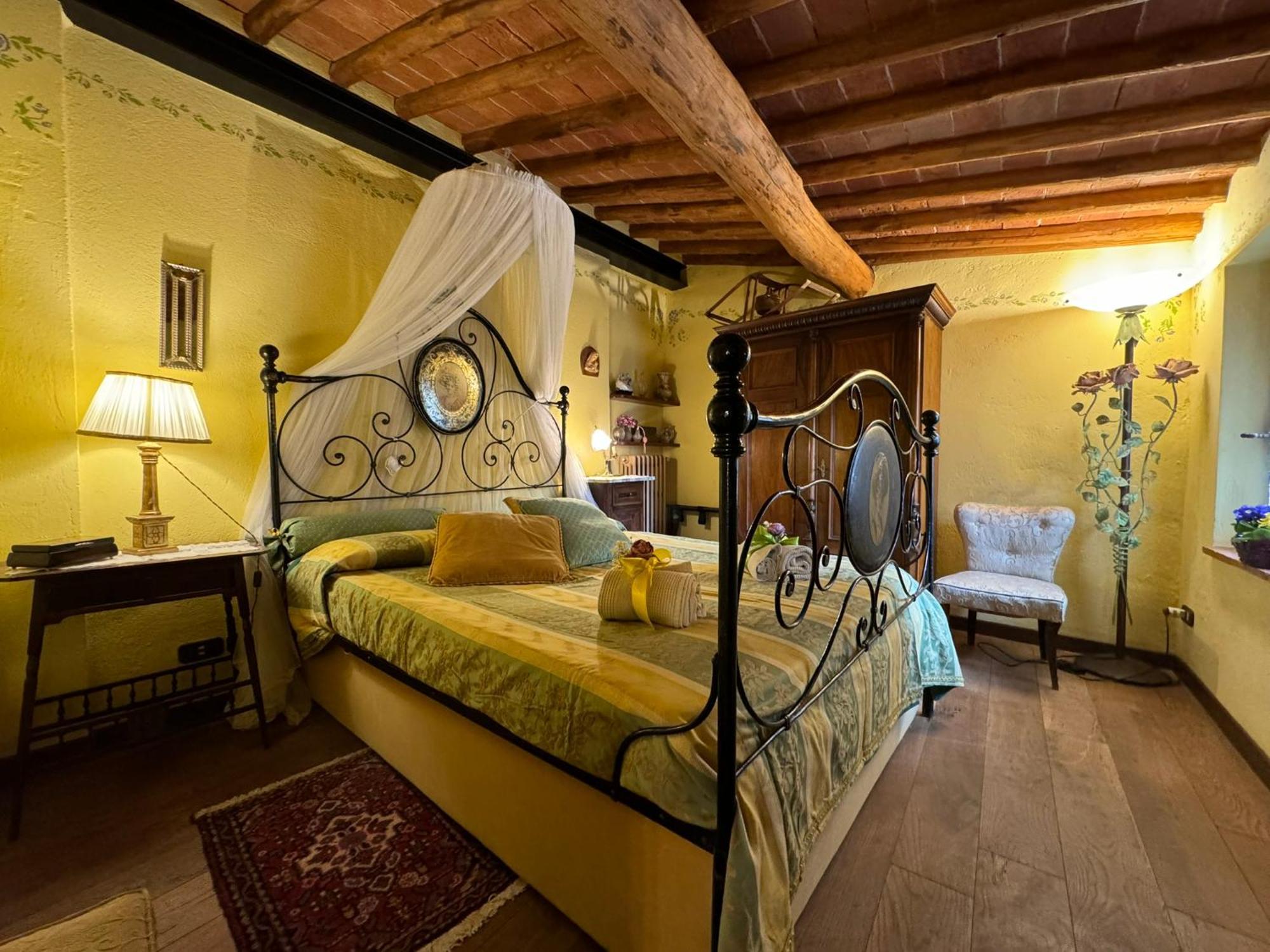 Casa Giulia, Il Gioiello Del Borgo Leilighet Certaldo Eksteriør bilde